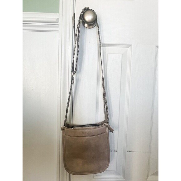 CLUCI Crossbody Bag Trendy Gray Silver Shoulder Bag Vegan Leather Purse Gluci - Picture 8 of 8